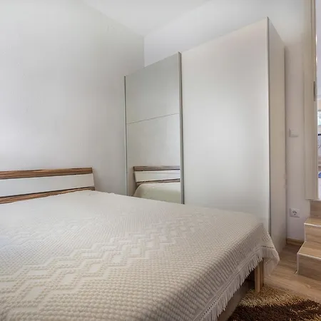 Apartamento Arena Pula